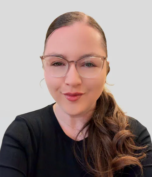 Steph, Front Office Administrator in Tucson, AZ at Artistic Dentistry